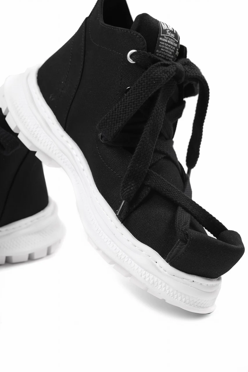 beauty : beast ROLL-TONGUE STAINNING SHOES feat. Maison MIHARA YASUHIRO (BLACK x BLACK) - Image 12