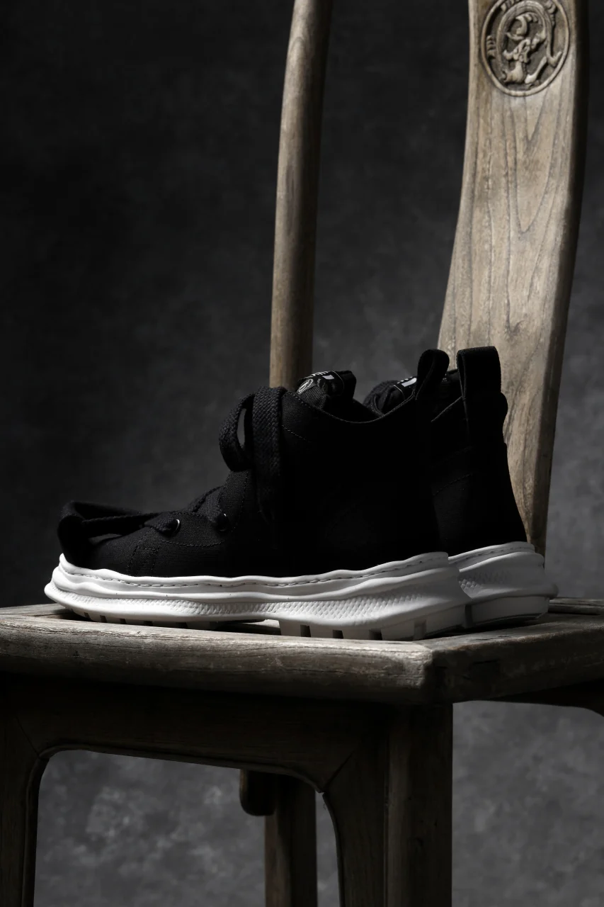 beauty : beast ROLL-TONGUE STAINNING SHOES feat. Maison MIHARA YASUHIRO (BLACK x BLACK) - Image 18