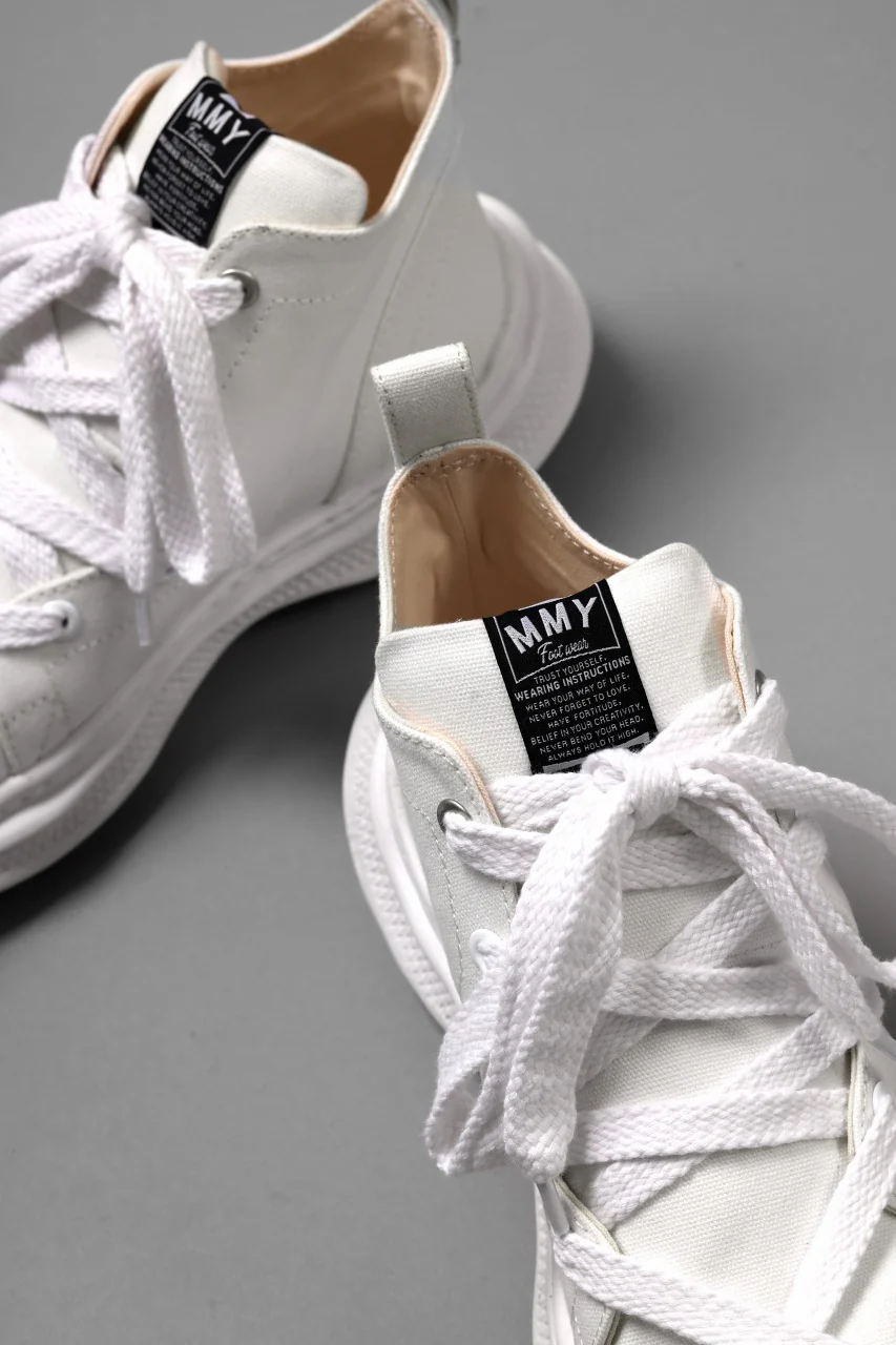 beauty : beast ROLL-TOE SHOES feat. Maison MIHARA YASUHIRO (WHITE x WHITE) - Image 13