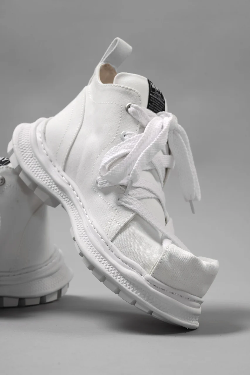 beauty : beast ROLL-TOE SHOES feat. Maison MIHARA YASUHIRO (WHITE x WHITE) - Image 17