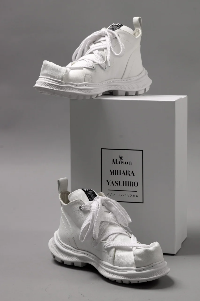beauty : beast ROLL-TOE SHOES feat. Maison MIHARA YASUHIRO (WHITE x WHITE) - Image 20