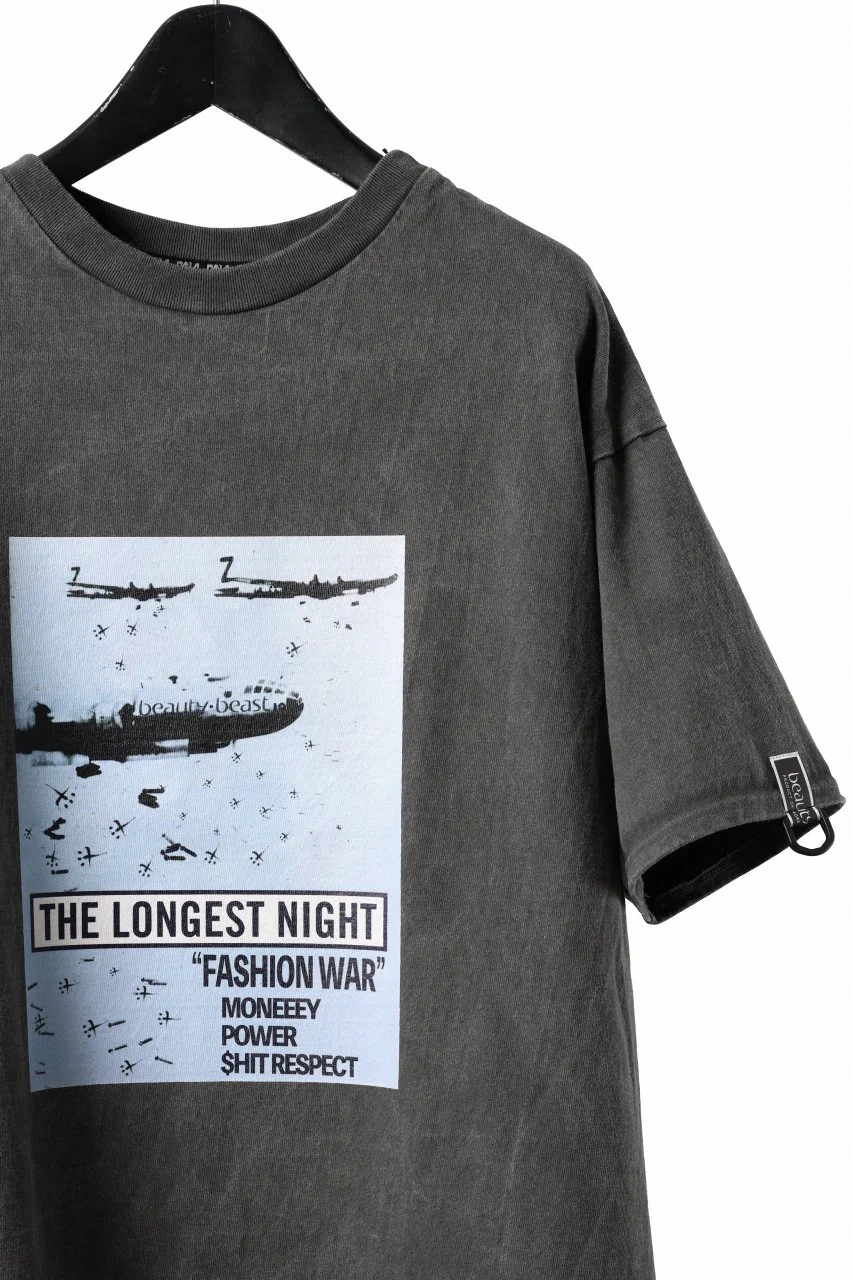 beauty : beast x CVTVLIST S/S TEE "FASHION WAR" (G.BLACK) - Image 4