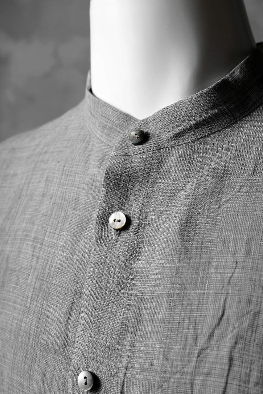 blackcrow band collar linen check shirt / sumi dyed (carbon) - Image 8