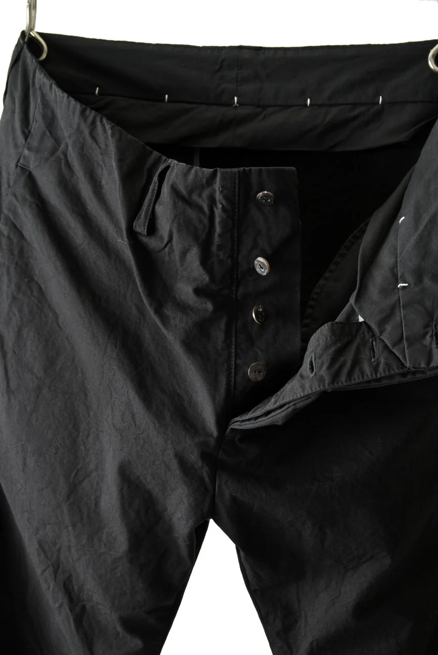 blackcrow high density cotton banana shape trousers (BLACK) - Image 11