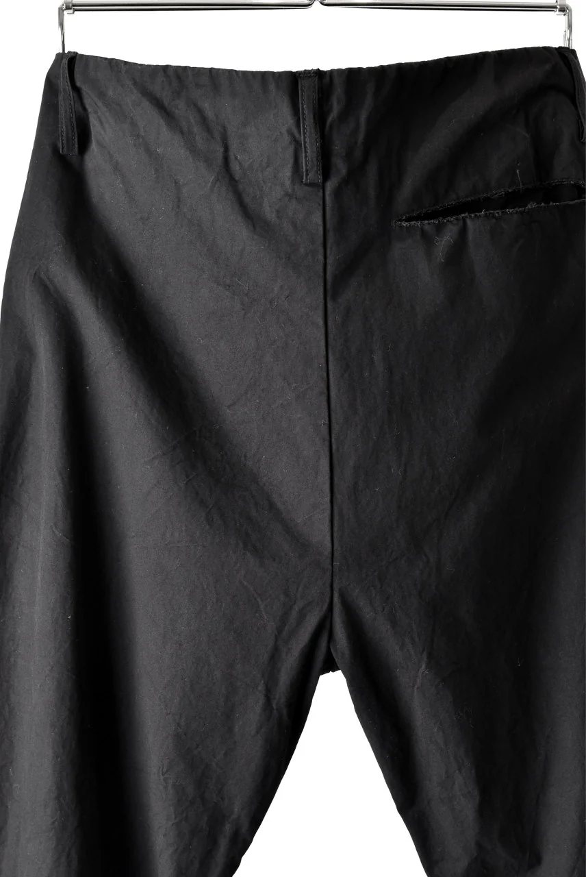 blackcrow high density cotton banana shape trousers (BLACK) - Image 17