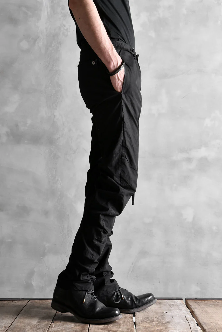 blackcrow high density cotton banana shape trousers (BLACK) - Image 21