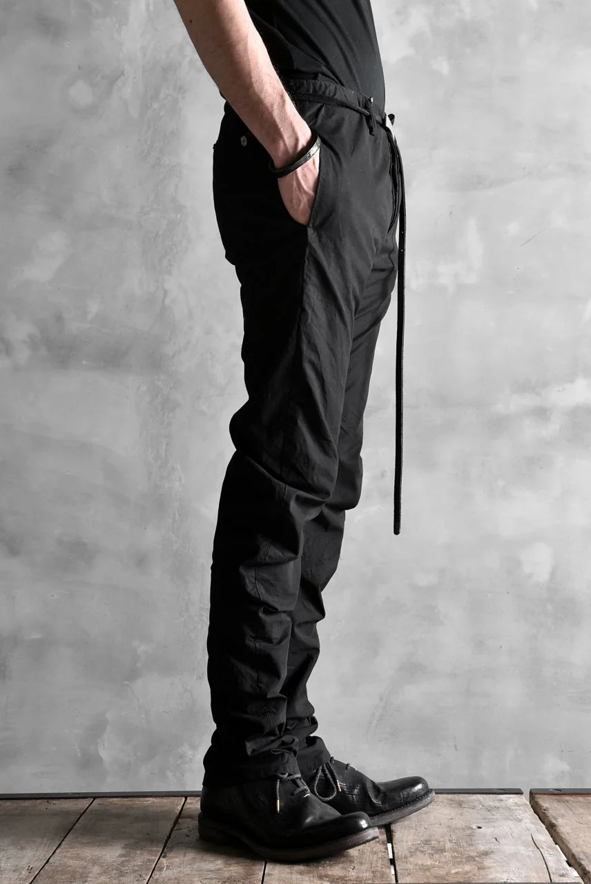 blackcrow high density cotton banana shape trousers (BLACK) - Image 22