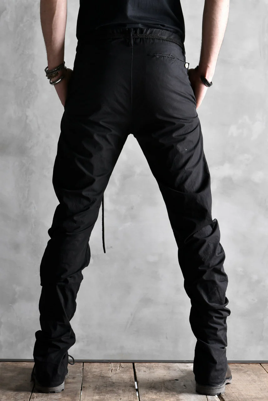 blackcrow high density cotton banana shape trousers (BLACK) - Image 23