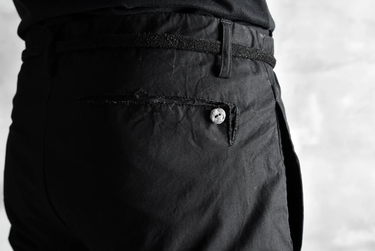 blackcrow high density cotton banana shape trousers (BLACK) - Image 33