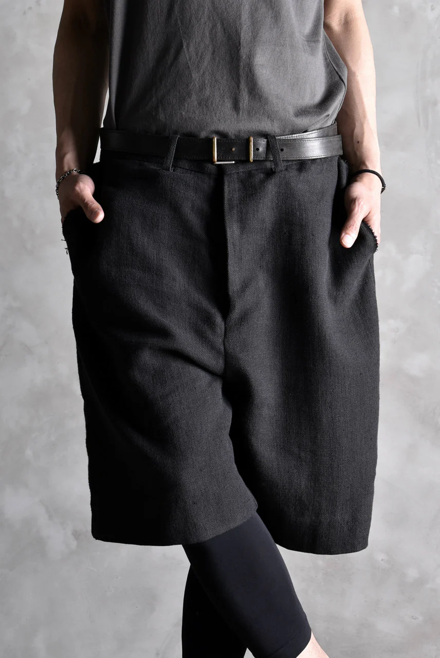 blackcrow linen-cotton woven short trousers (BLACK) - Image 20