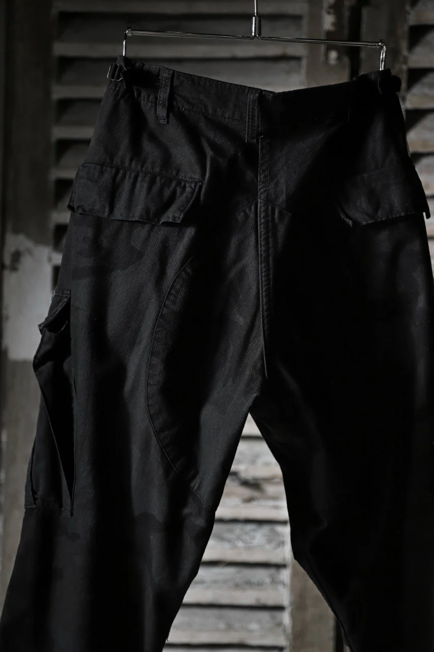 CHANGES VINTAGE REMAKE MILITARY CARGO TAPERED PANTS / WOODLAND CAMO (BLACK DYED #A) - Image 10