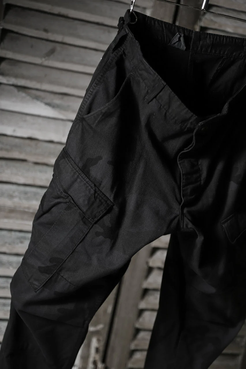 CHANGES VINTAGE REMAKE MILITARY CARGO TAPERED PANTS / WOODLAND CAMO (BLACK DYED #A) - Image 7