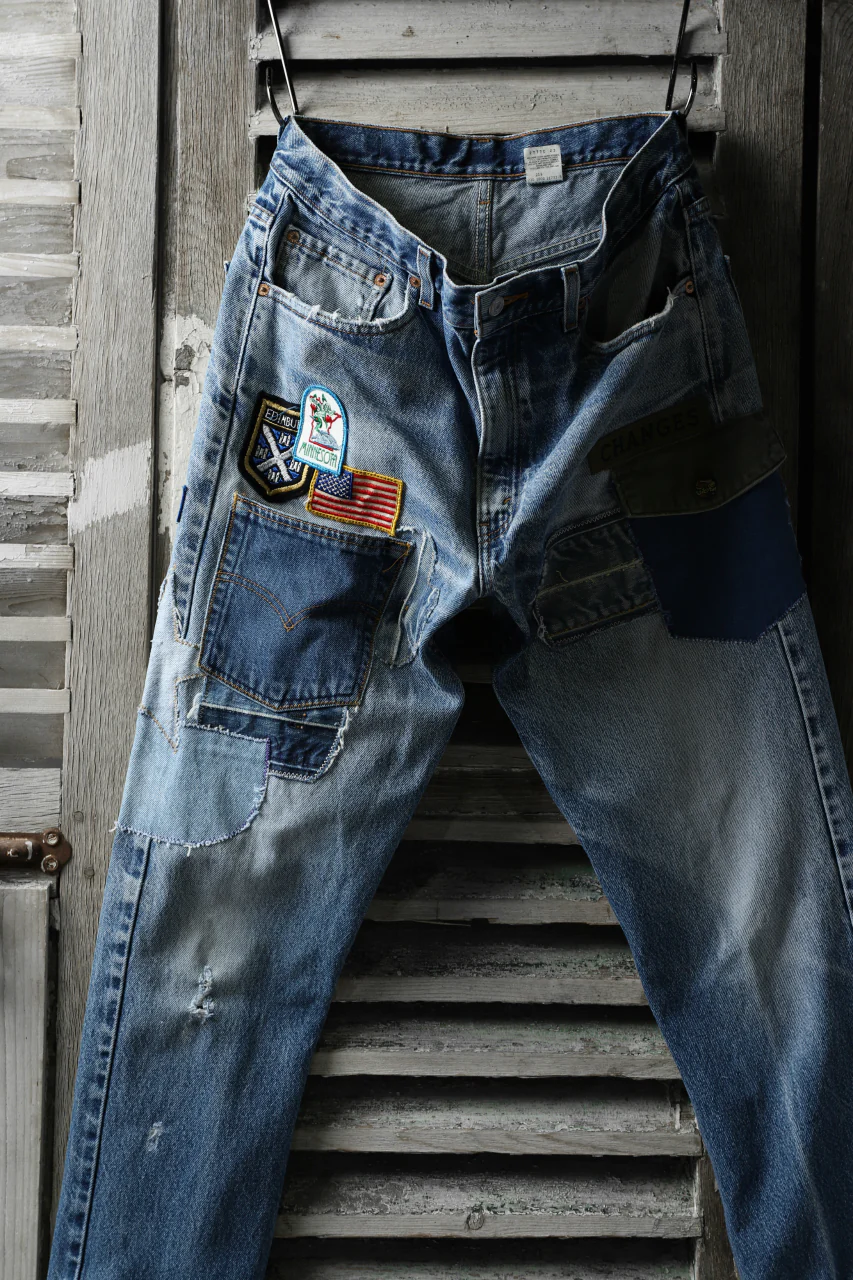 CHANGES VINTAGE REMAKE PATCHWORK DENIM TAPERED PANTS / VINTAGE DENIM (INDIGO #A) - Image 4