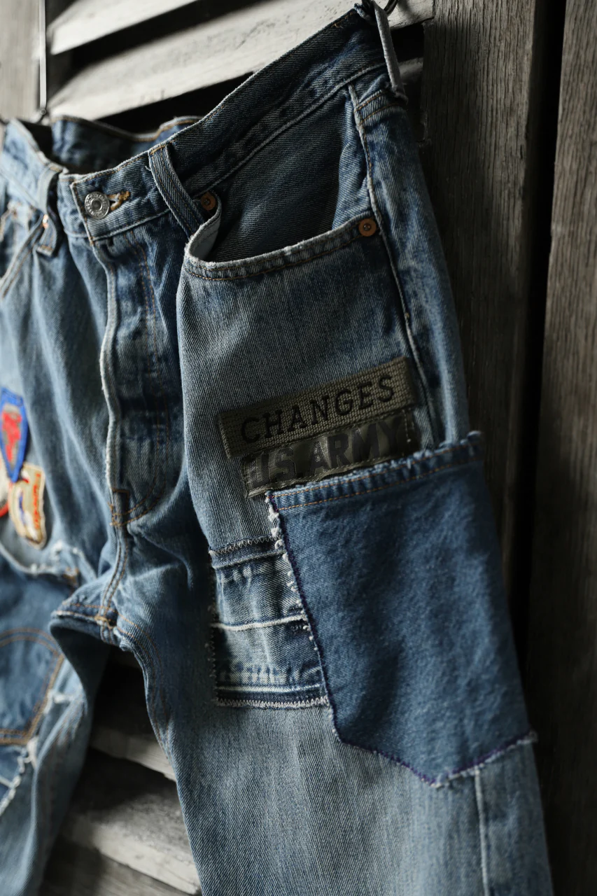 CHANGES VINTAGE REMAKE PATCHWORK DENIM TAPERED PANTS / VINTAGE DENIM (INDIGO #C) - Image 9