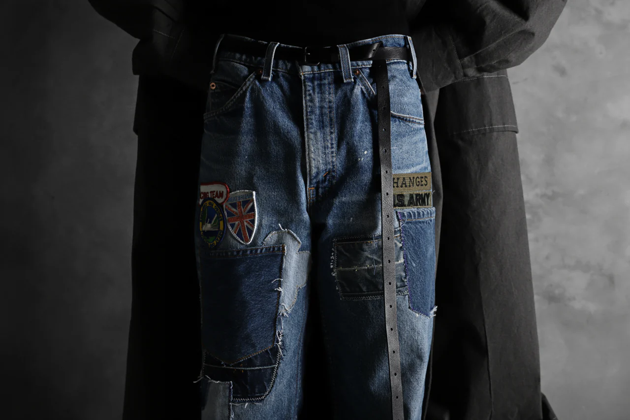 CHANGES VINTAGE REMAKE PATCHWORK DENIM TAPERED PANTS / VINTAGE DENIM (INDIGO #E) - Image 17