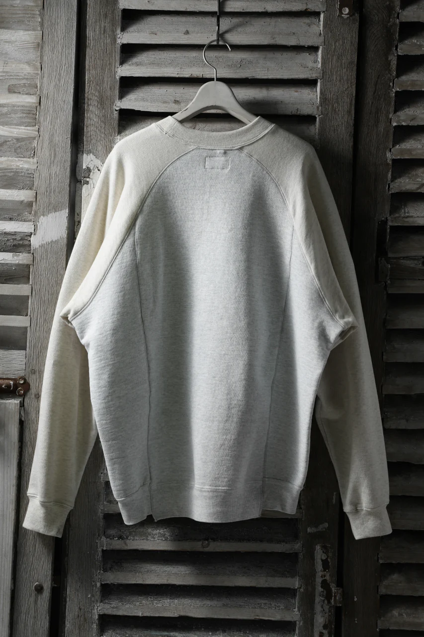 CHANGES VINTAGE REMAKE RAGLAN-DOLMAN SLEEVE SWEAT SHIRT (GREY x BEIGE) - Image 2