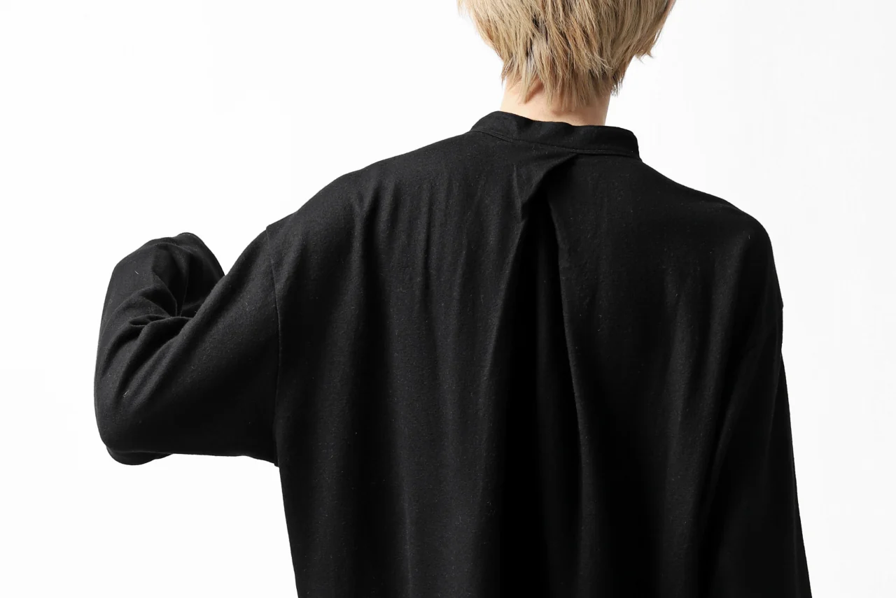 COLINA BANDED COLLAR PULLOVER SHIRT / SUPER 140s WASHABLE WOOL (BLACK) - Image 22