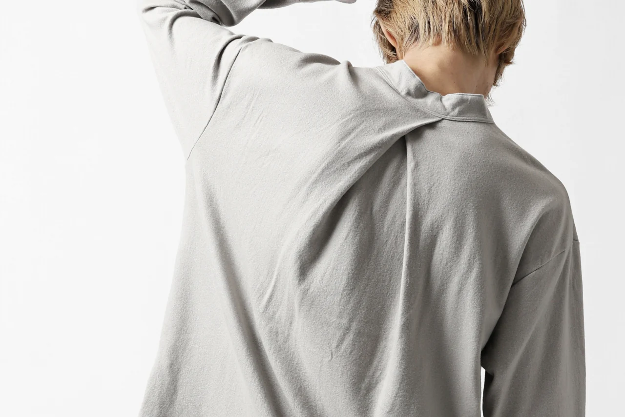 COLINA BANDED COLLAR PULLOVER SHIRT / SUPER 140s WASHABLE WOOL (GREIGE) - Image 30