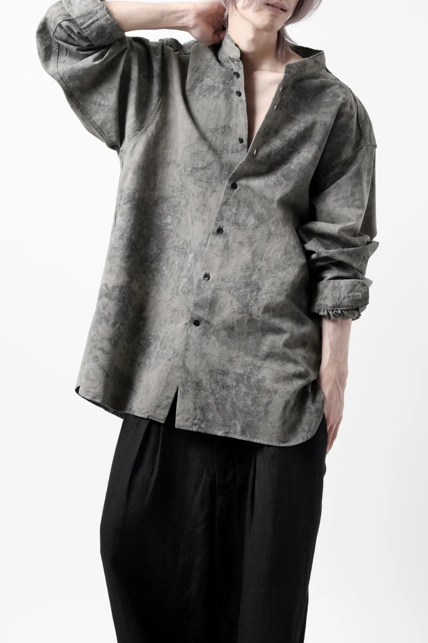 COLINA BANDED COLLAR WIDE SHIRT / ANCIENT DYED TUSSER (DUST) - Image 30
