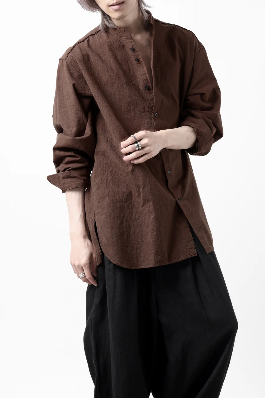 COLINA BANDED COLLAR WIDE SHIRT / HANDSPUN COTTON RUSTIC CHAMBRAY (RED CLAY) - Image 13
