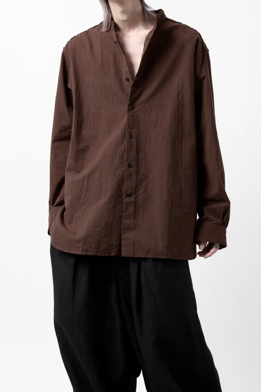 COLINA BANDED COLLAR WIDE SHIRT / HANDSPUN COTTON RUSTIC CHAMBRAY (RED CLAY) - Image 4