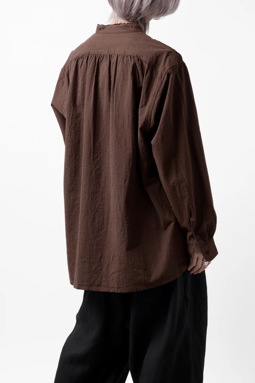 COLINA BANDED COLLAR WIDE SHIRT / HANDSPUN COTTON RUSTIC CHAMBRAY (RED CLAY) - Image 9