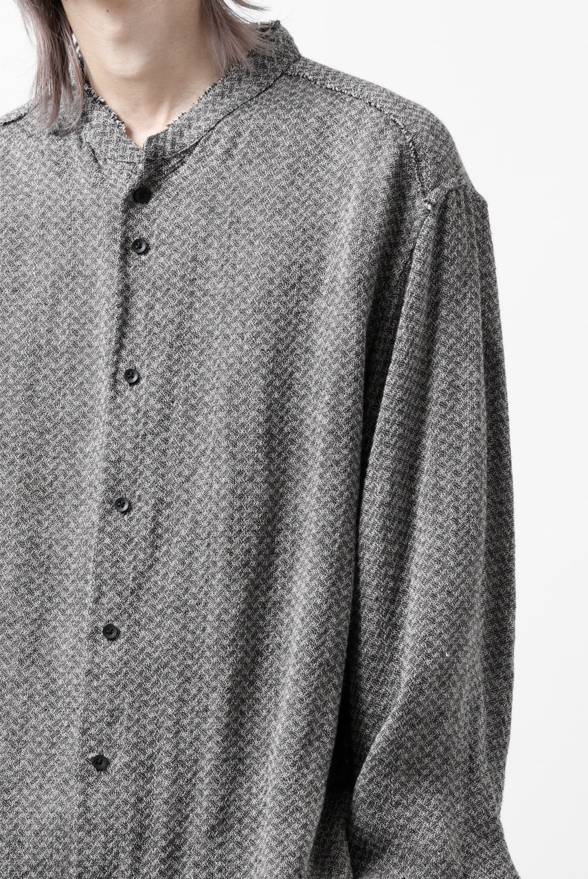 COLINA BANDED COLLAR WIDE SHIRT / LINEN DOBBY CHAMBRAY (BLACK) - Image 32
