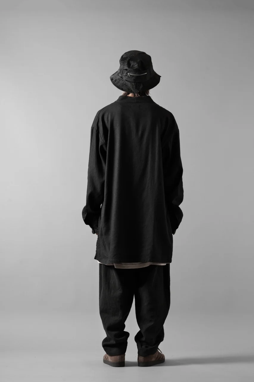 COLINA CARDIGAN SHIRT / SILK & LINEN GABARDINE (BLACK) - Image 16