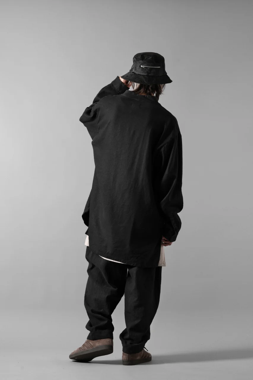 COLINA CARDIGAN SHIRT / SILK & LINEN GABARDINE (BLACK) - Image 30