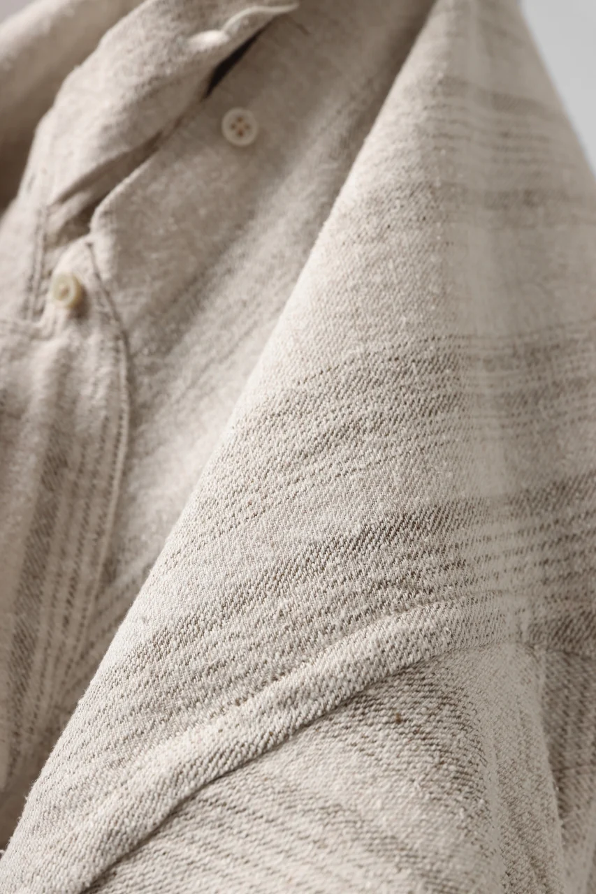COLINA GARDENER SHIRT / SHADOW STRIPE (LINEN / NEPPED SILK) (BROWN) - Image 23