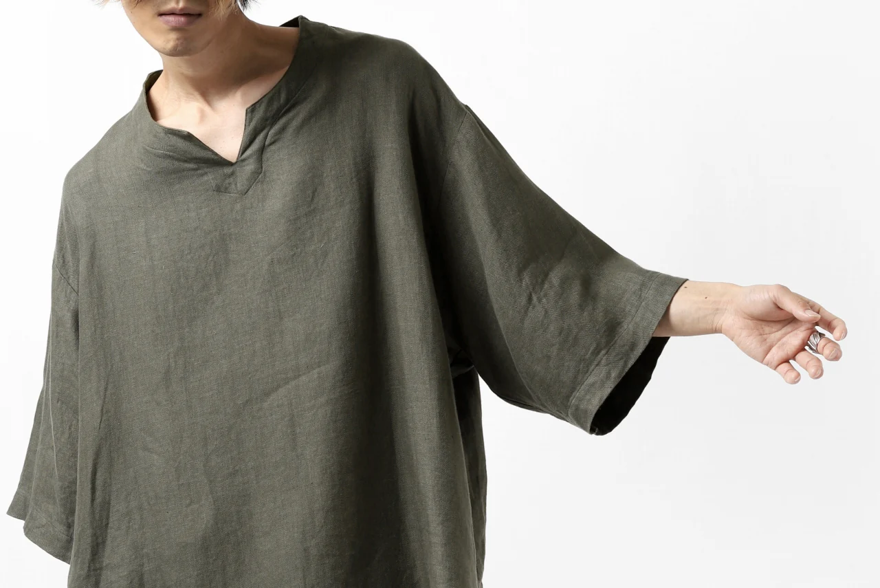 COLINA KEY NECK PULLOVER SHIRT / HERRINGBONE LINEN (OLIVE) - Image 37