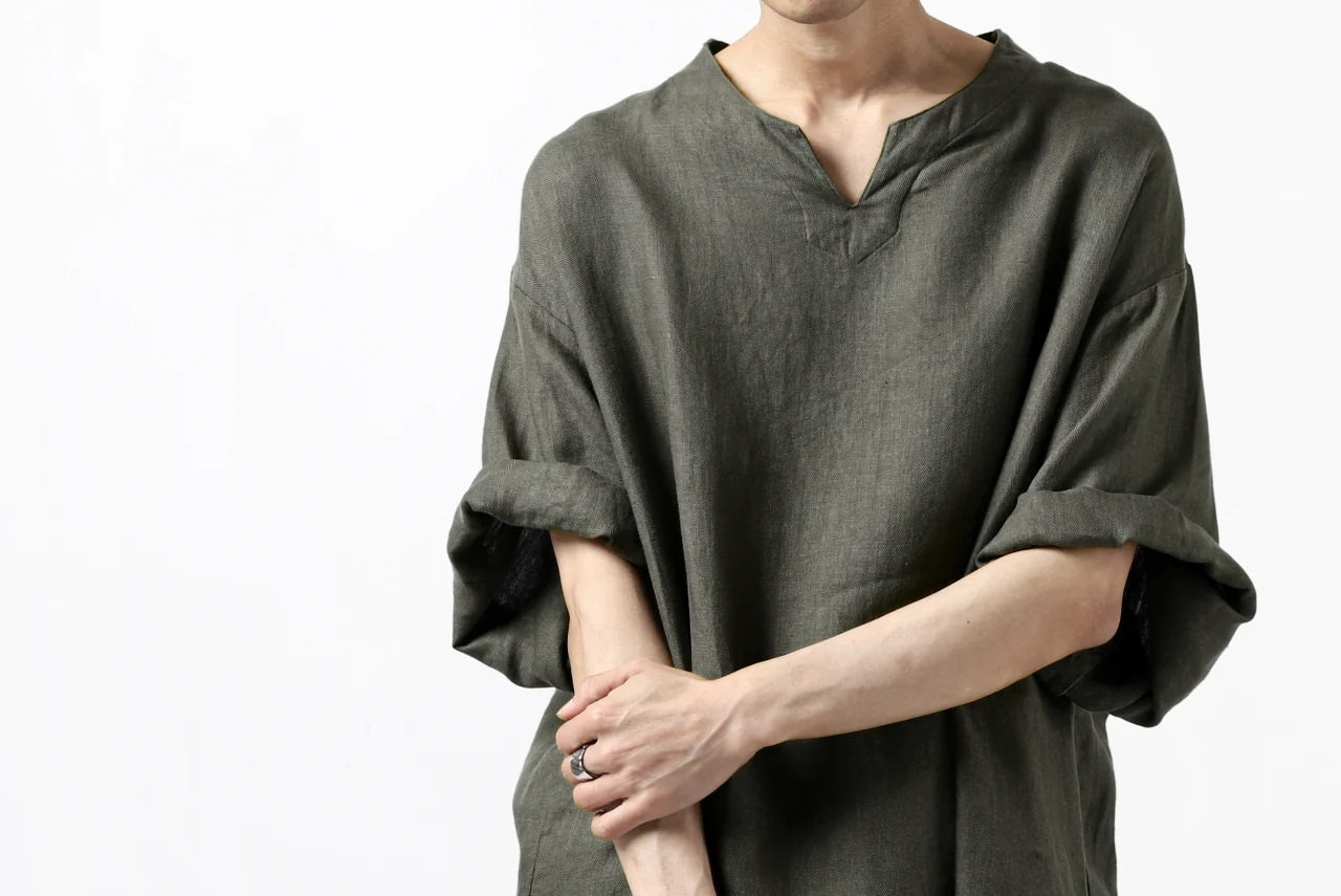 COLINA KEY NECK PULLOVER SHIRT / HERRINGBONE LINEN (OLIVE) - Image 40
