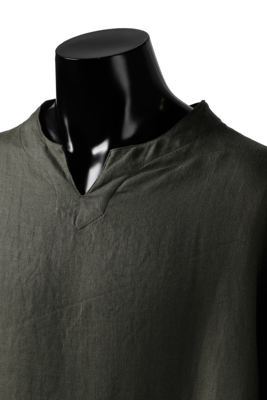 COLINA KEY NECK PULLOVER SHIRT / HERRINGBONE LINEN (OLIVE) - Image 8