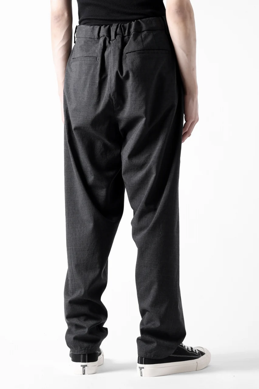 COLINA THE SLACKS / WASHABLE WOOL TROPICAL (DARK GREY) - Image 10