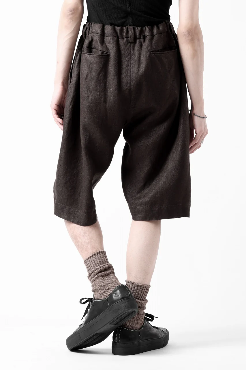 COLINA TUCK SHORTS / SAFILIN LINEN HERRINGBONE (BROWN) - Image 7