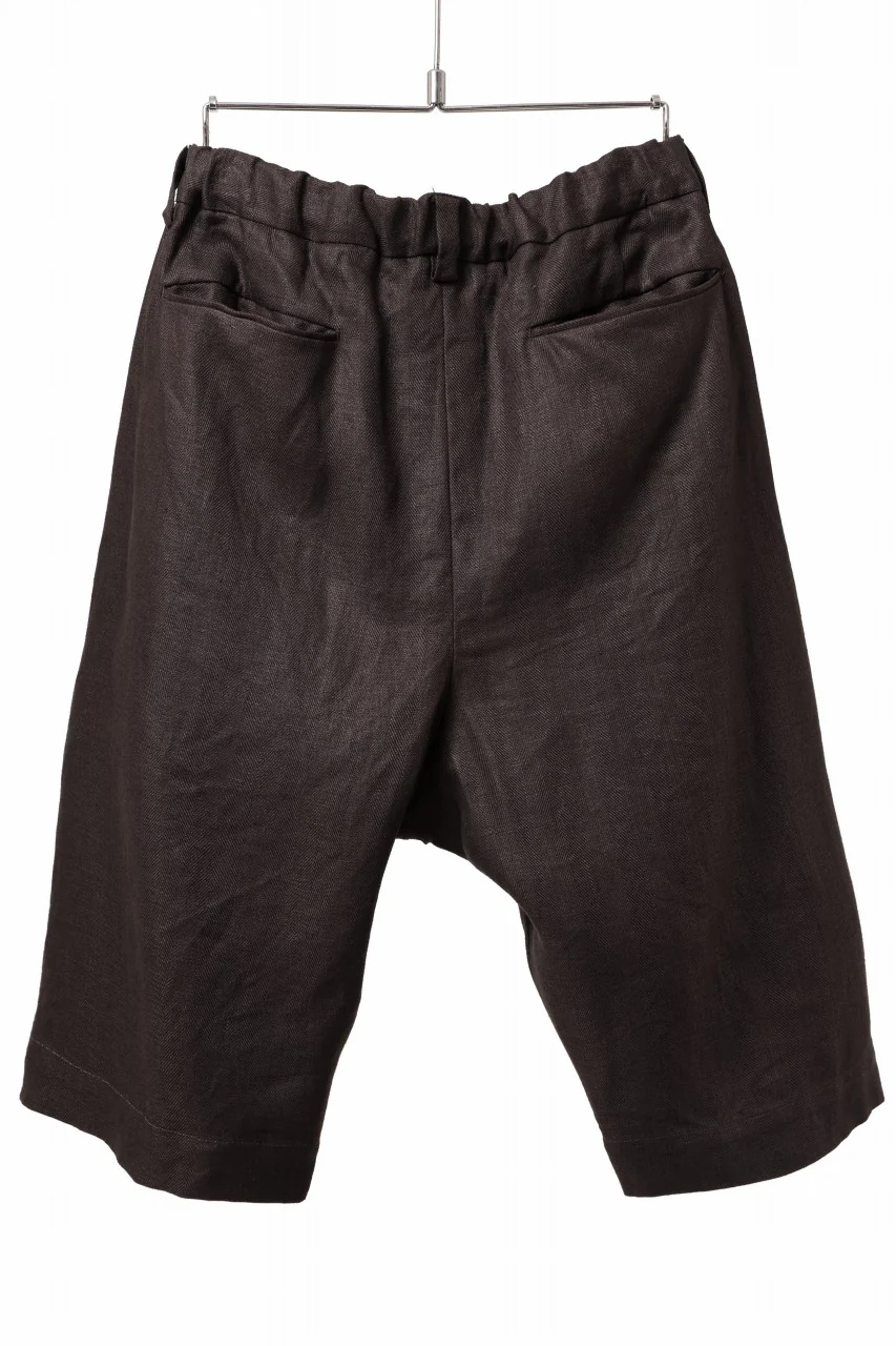 COLINA TUCK SHORTS / SAFILIN LINEN HERRINGBONE (BROWN) - Image 9