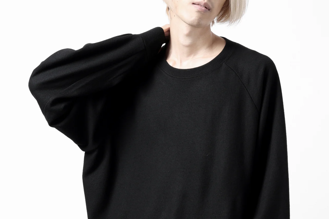 COLINA TUCK SWEAT TOP / SUPER 140s WASHABLE WOOL (BLACK) - Image 31