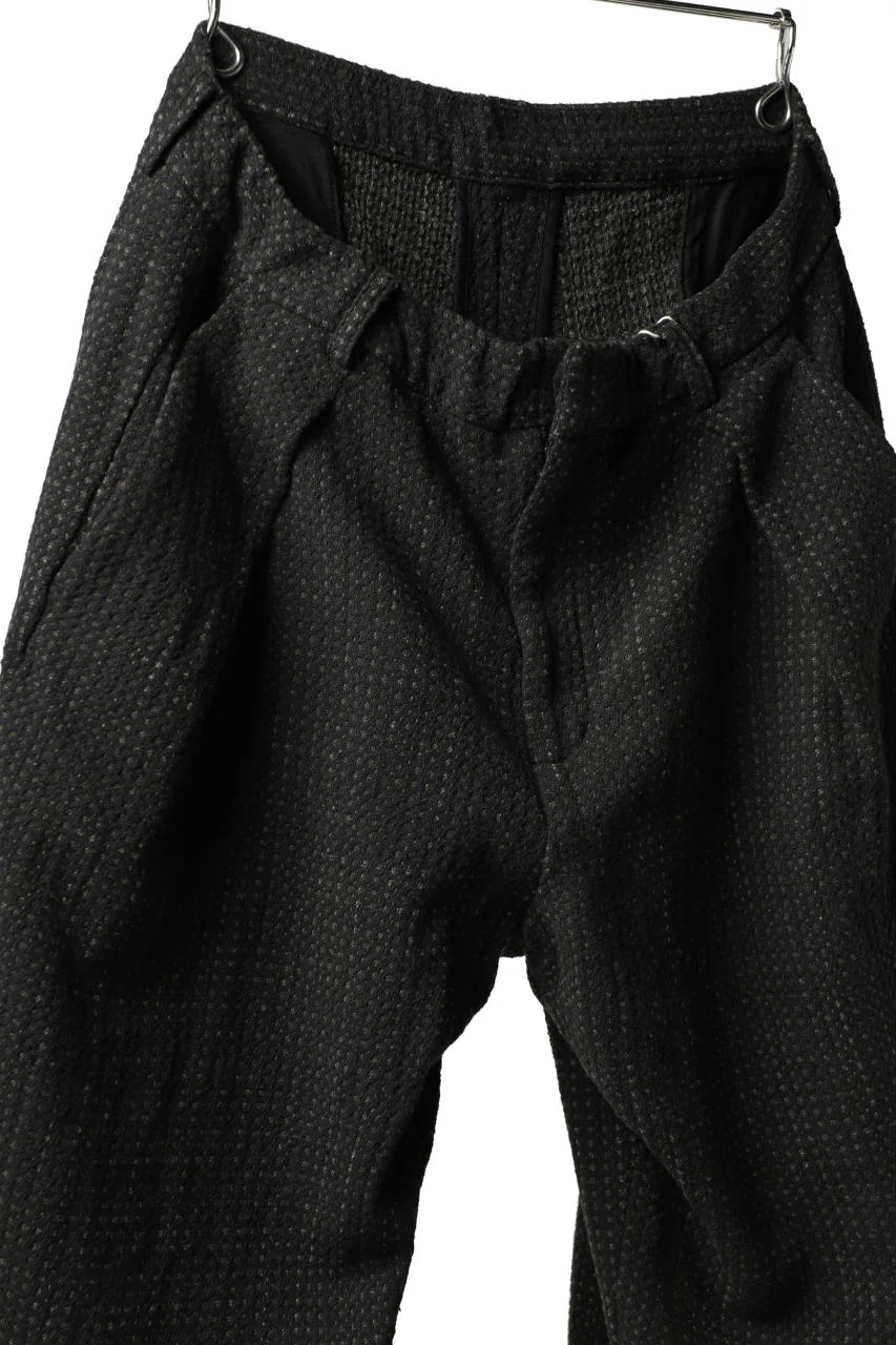 COLINA W-TUCK PANTS / LIGHT SASHIKO (ZAKURO-DYED) - Image 6