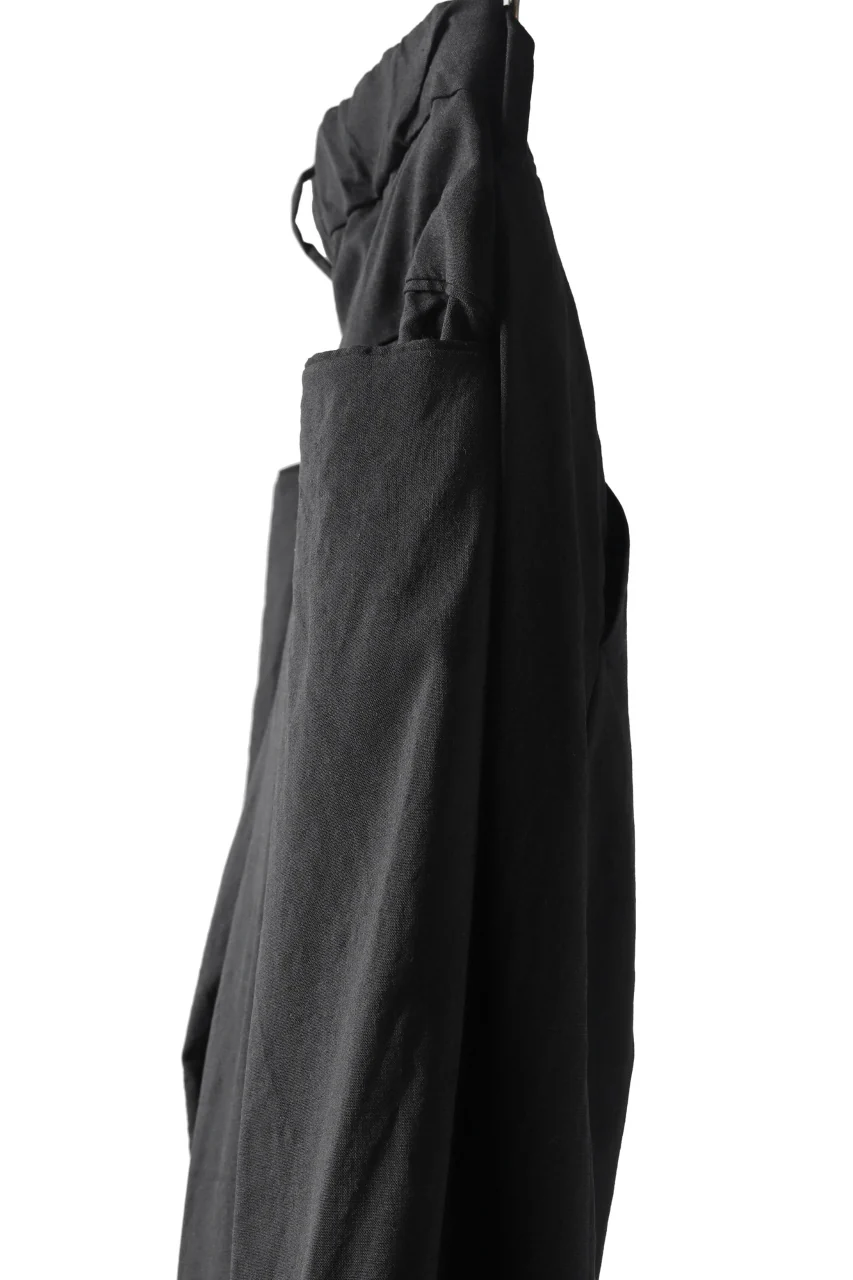 COLINA W-TUCK PANTS / WASHABLE WOOL TROPICAL (BLACK) - Image 10
