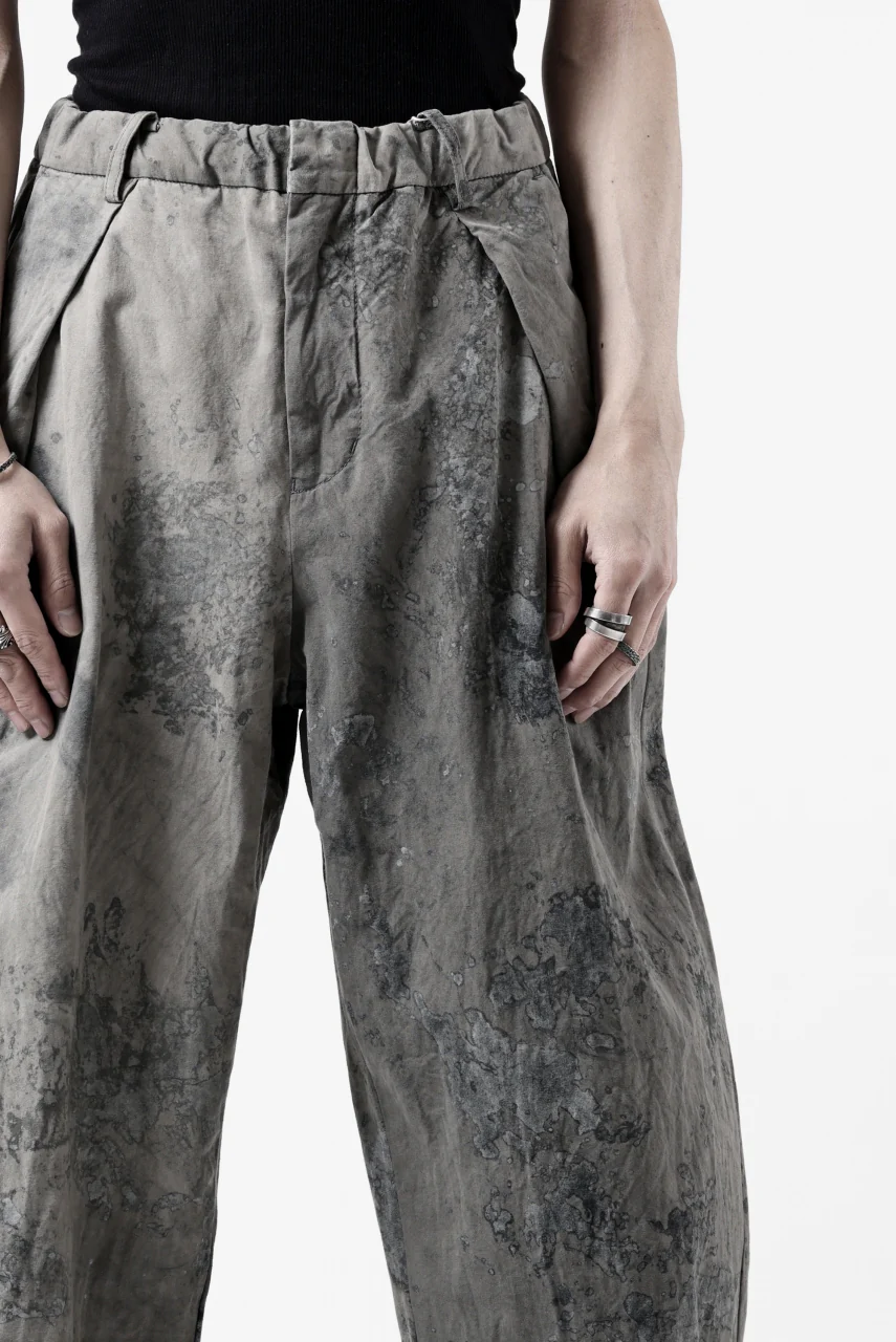 COLINA W TUCK TROUSERS / ANCIENT DYED TUSSER (DUST) - Image 32