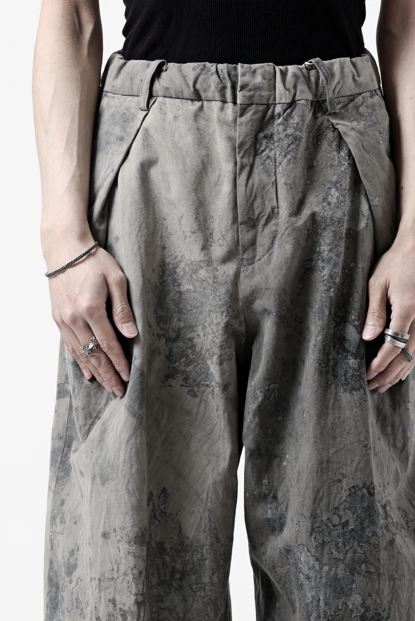 COLINA W TUCK TROUSERS / ANCIENT DYED TUSSER (DUST) - Image 33