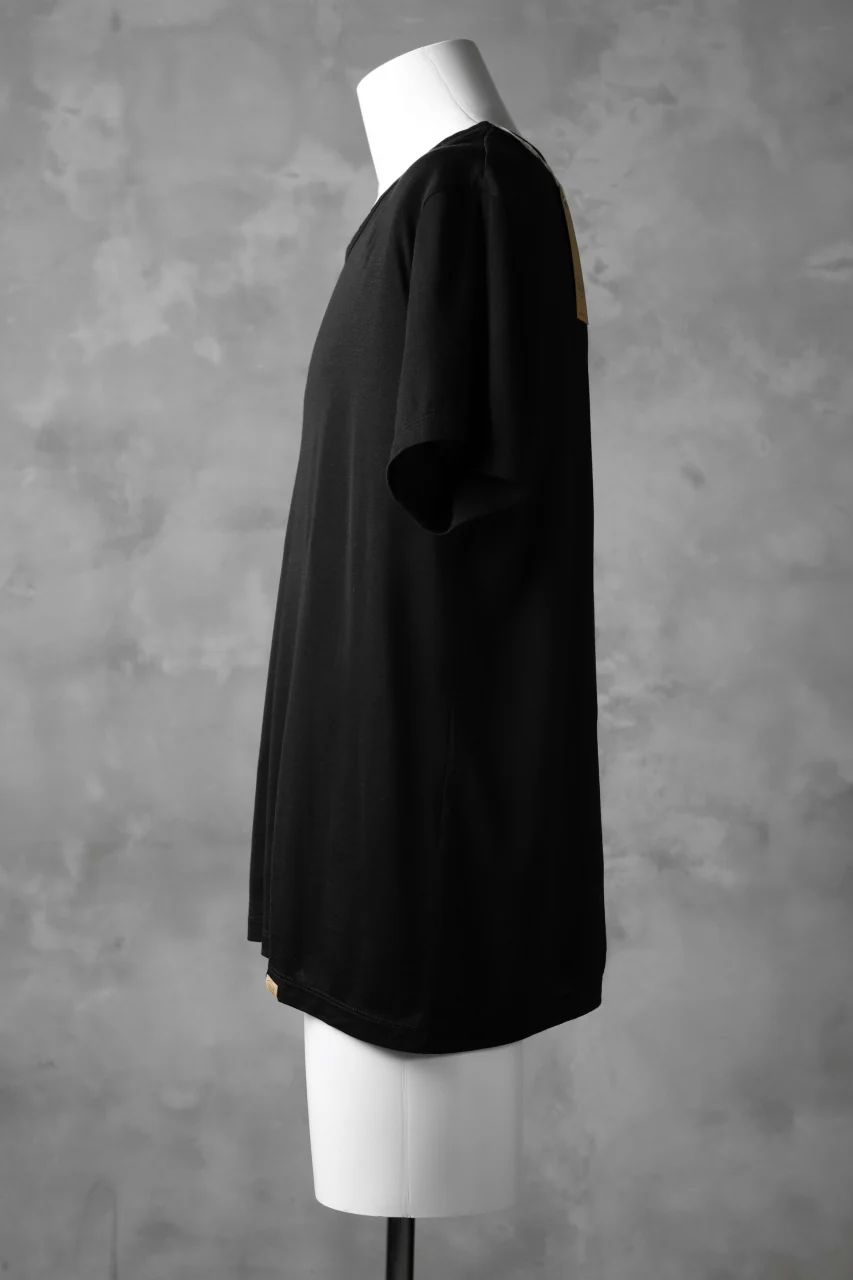COLINA WASHABLE SILK TEE (BLACK) - Image 3