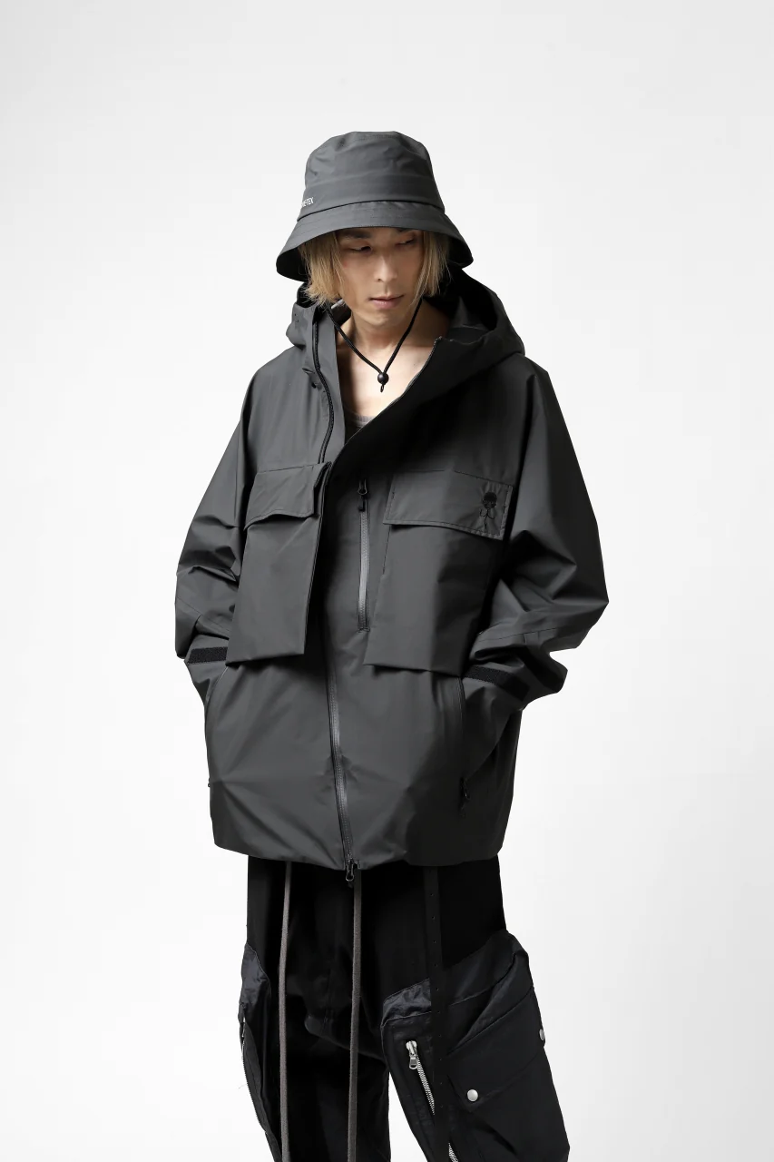 D-VEC x ALMOSTBLACK "GORETEX PRODUCT 3L SHELL" HAT (DARK GREY) - Image 25