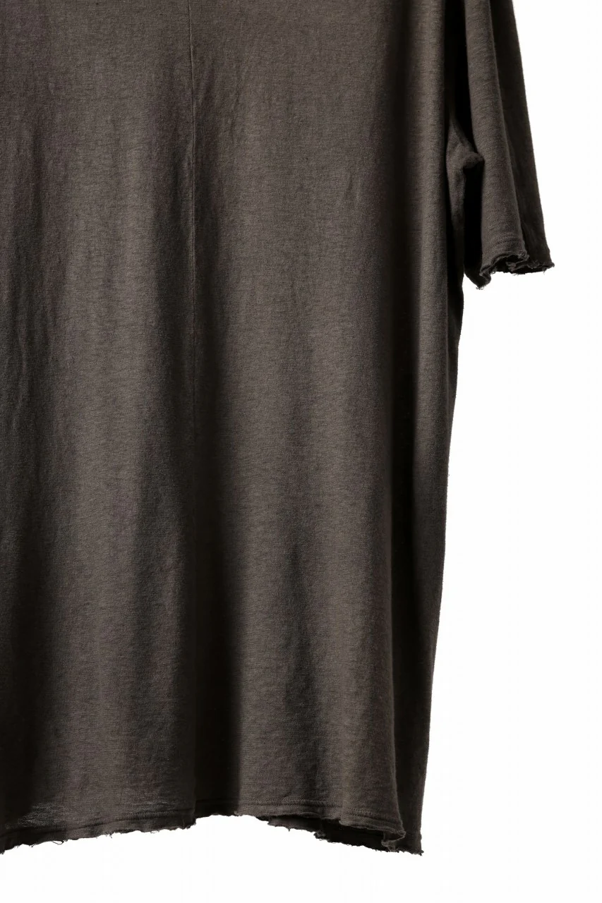 daub DYEING CENTRAL BACK SEAM ERGONOMIC T-SHIRT / SLAB COLI JERSEY (BROWN) - Image 11