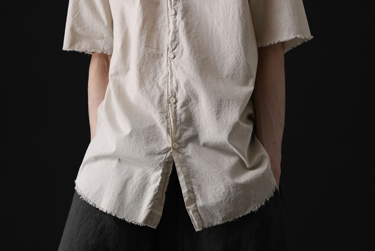 daub DYEING MINIMAL SS SHIRT / ORGANIC COTTON (SAND) - Image 34