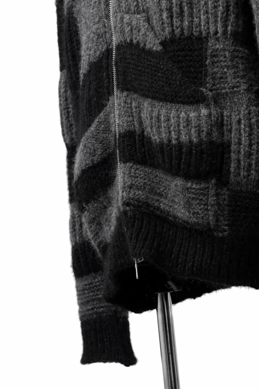 daub PATCHWORK JACQUARD KNIT HOODED JACKET / ALPACA WOOL (D. GREY×BLACK) - Image 11