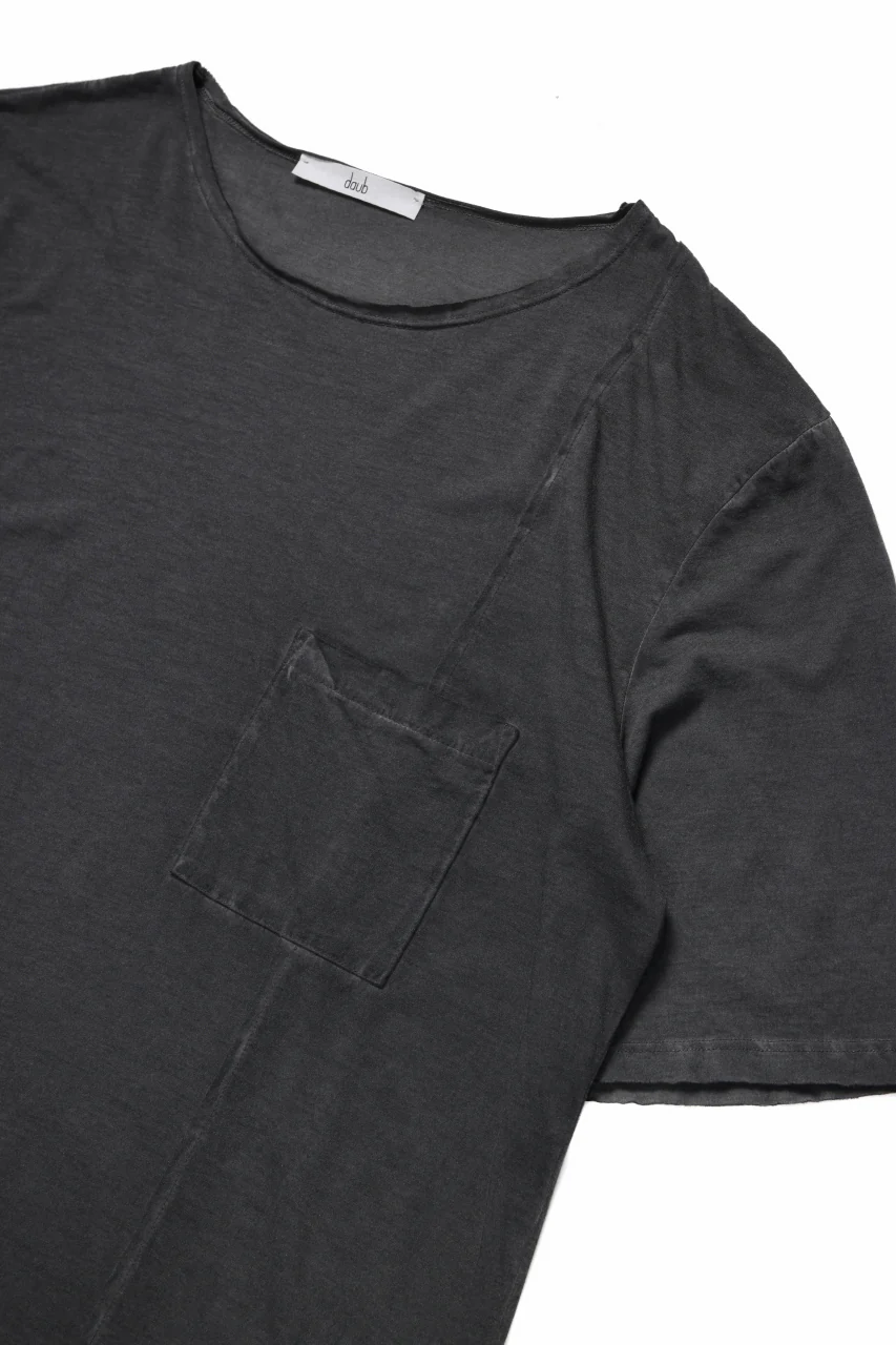 daub SIDE PANEL OVER T-SHIRT WITH POCKET / DYED LIGHT JERSEY (OFF BLACK) - Image 4