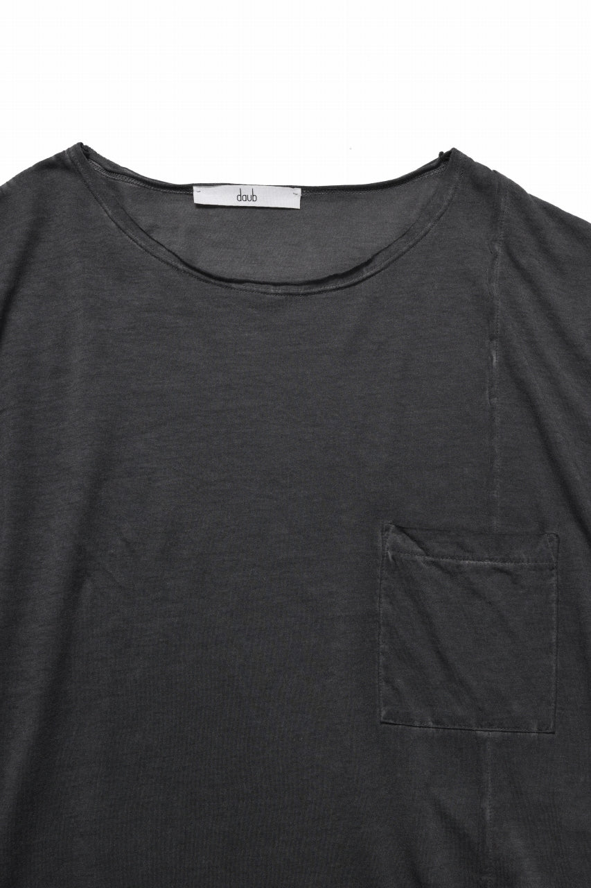 daub SIDE PANEL OVER T-SHIRT WITH POCKET / DYED LIGHT JERSEY (OFF BLACK) - Image 5