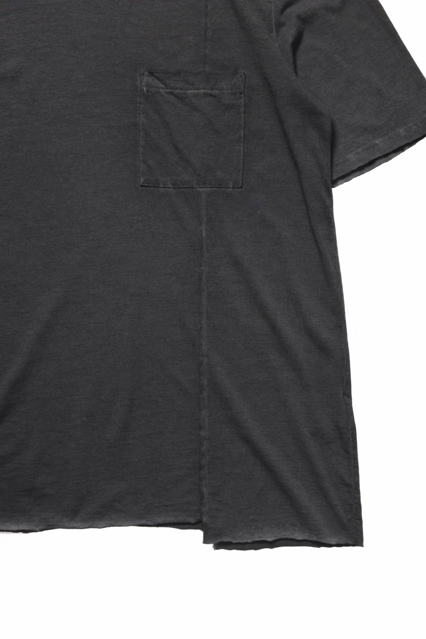 daub SIDE PANEL OVER T-SHIRT WITH POCKET / DYED LIGHT JERSEY (OFF BLACK) - Image 8