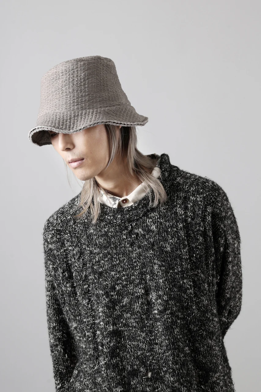 daub SOFT BUCKET HAT / PADDED FABRIC (TAUPE GREY) - Image 16
